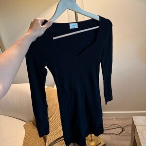 Wilfred Black Long Sleeve Top